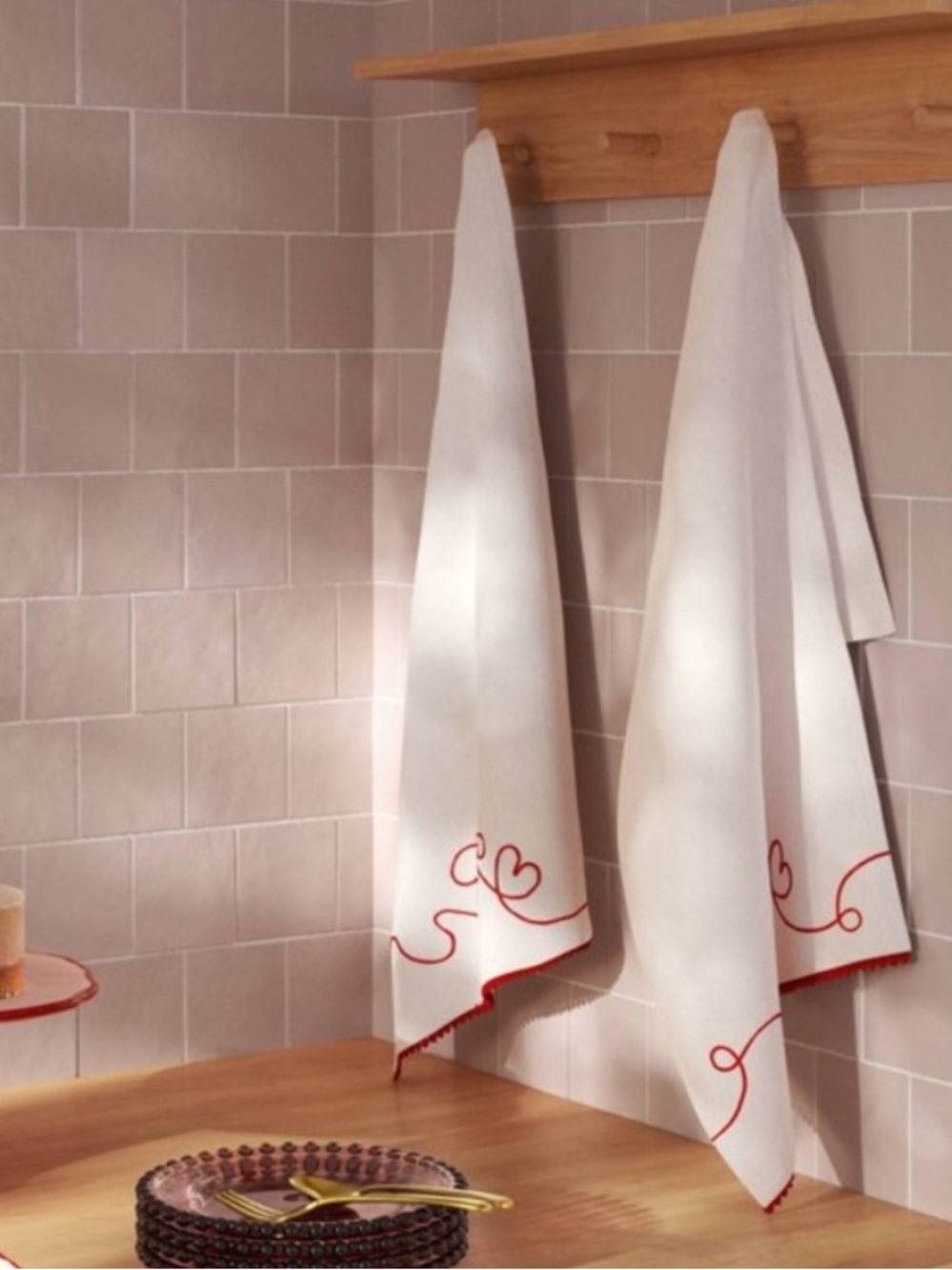 FOUR New Threshold 2pc kitchen towels cotton white red bow detail